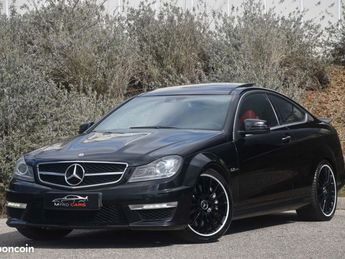  Voir détails -Mercedes Classe C Coupe Sport MERCEDES C63 AMG 457CH 6,3 W à Mougins (06)