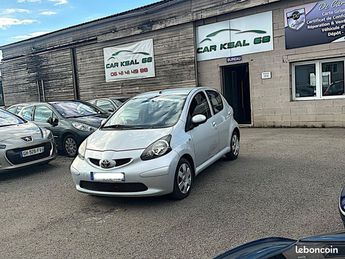  Voir détails -Toyota Aygo 1.0 VVT-I 68CH 5P à Wittelsheim (68)