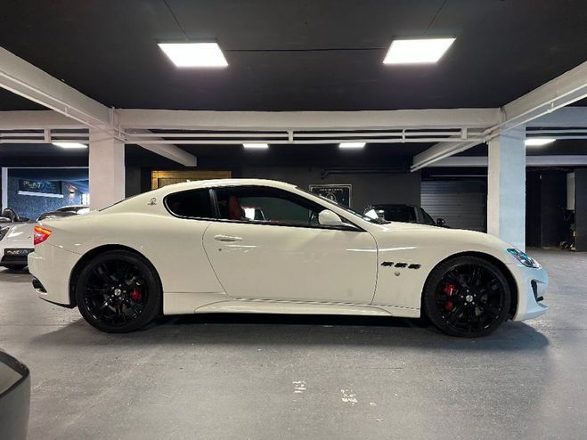 Maserati Gran Turismo 4.7 V8 460 Sport A Blanche de 2015