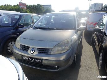  Voir détails -Renault Scenic II 1.9 DCI 120CH SPORT DYNAMIQUE à Villefranche-sur-Sane (69)