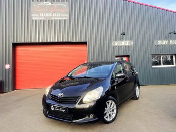  Voir détails -Toyota Verso Executive 2.2 D4D 177cv 7 places 2009 à Saint-Berthevin (53)
