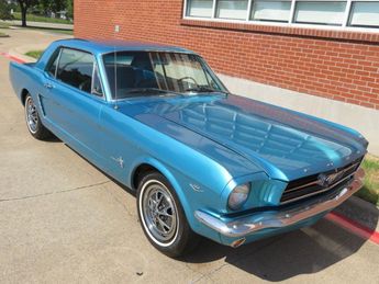  Voir détails -Ford Mustang V8 COUP à  Le Havre (76)