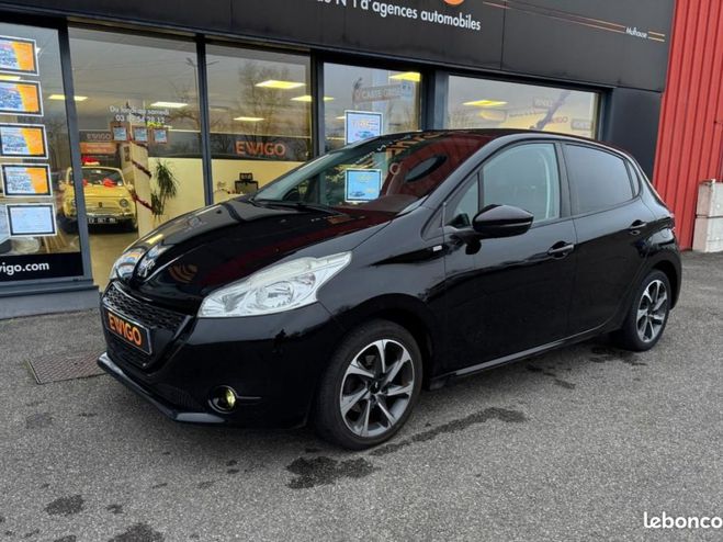 Peugeot 208 1.2 PURETECH STYLE 82ch Boitier Bio Etha Noir de 2014