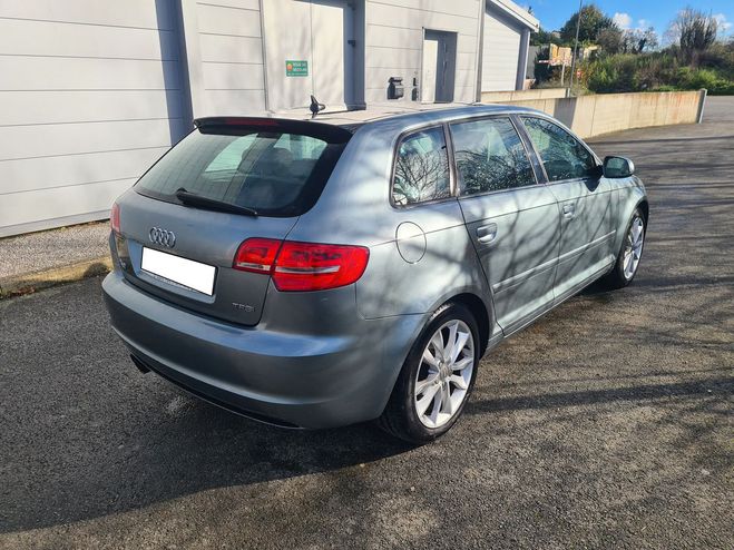 Audi A3 1.8 tfsi Gris anthracite de 2010