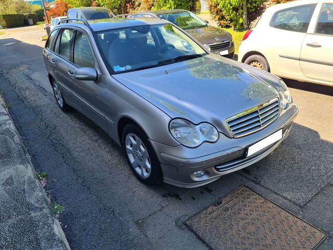 Mercedes Classe C c220 cdi boite AUTOMATIQUE break 150 CVX Beige de 2004