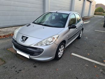  Voir détails -Peugeot 206 1.4 75 CV CRIT 1 à Coignires (78)