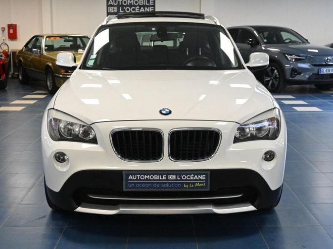 BMW X1 E84 sDrive 18d 143 ch Confort Blanc de 2011