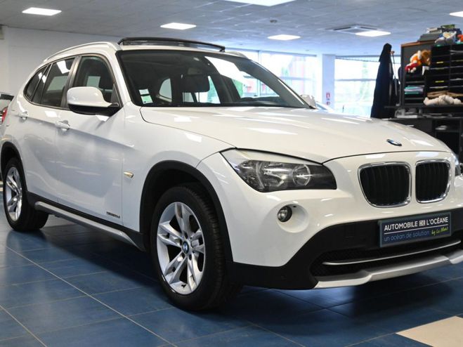 BMW X1 E84 sDrive 18d 143 ch Confort Blanc de 2011