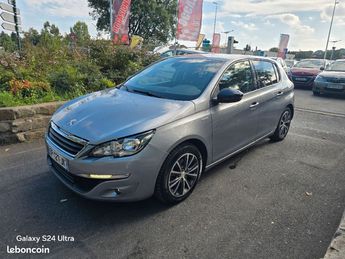  Voir détails -Peugeot 308 1.2l Ess 130 ch sensation à Sannois (95)