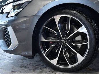  Voir détails -Audi S3 LIMOUSINE 2.0 TFSI 310 QUATTRO S TRONIC à Montvrain (77)