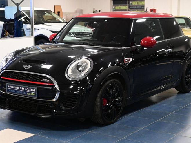 Mini One HATCH 3 PORTES F56 231 ch John Cooper Wo Noir de 2016