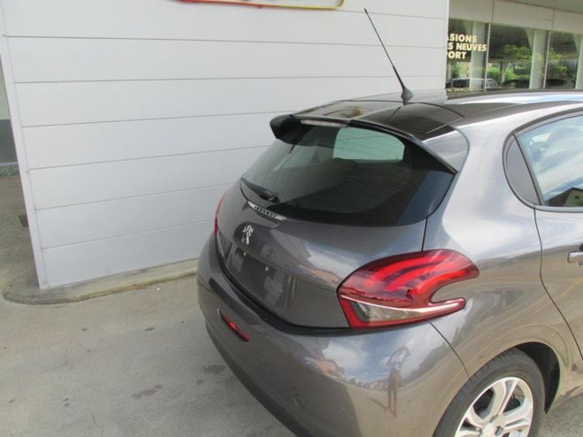 Peugeot 208 1.2 PURETECH 82 BVA ACTIVE Gris Gris de 2018