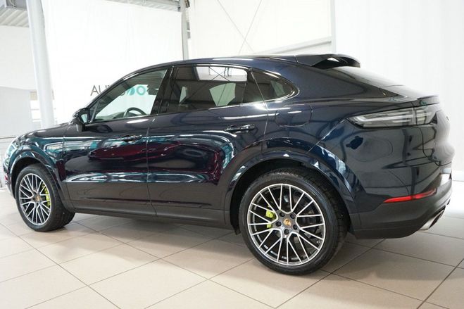Porsche Cayenne Coupe E-Hybrid 21 bleu nuit de 2021