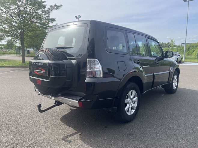 Mitsubishi Pajero 3.2 DI-D200 FAP INVITE 5P NOIR  de 2014