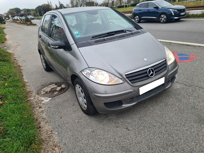 Mercedes Classe A a180 cdi CRIT 3 Gris fonc de 2007