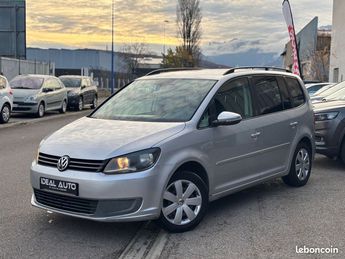  Voir détails -Volkswagen Touran II 1.6 TDI 105 Trendline à Saint-Martin-d'Hres (38)