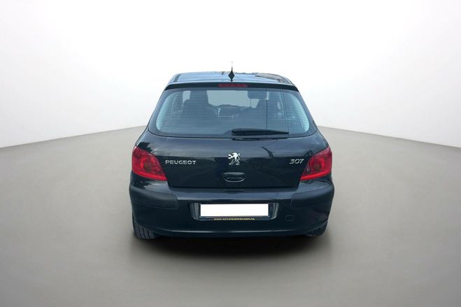 Peugeot 307 1.6i 16V XT BVA Noire de 2002