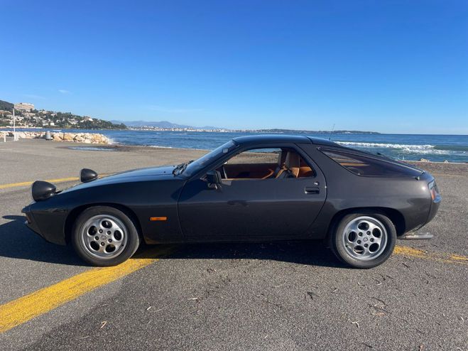 Porsche 928 4.5L 240 CH Gris de 1979