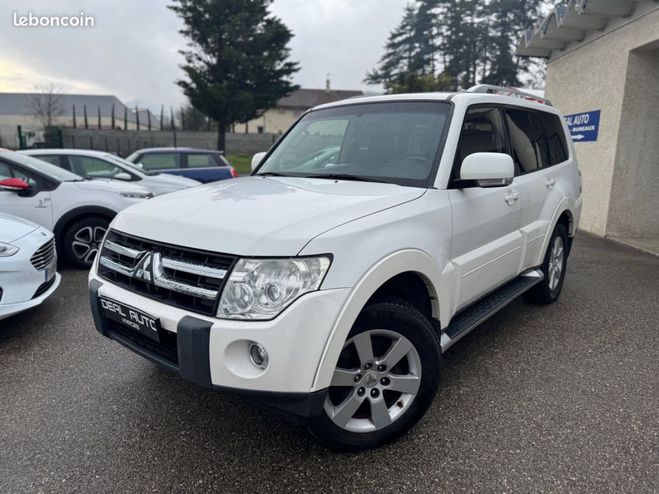 Mitsubishi Pajero Long 3.2 DI-D 160ch Intense 7 Places 1er Blanc de 2007