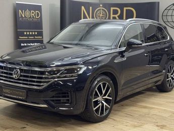  Voir détails -Volkswagen Touareg 4MOT 3.0 TDI R-Line/Attelage/Pano à Montfermeil (93)