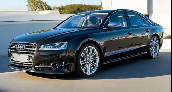 Audi S8 IV (D5) 4.0 V8 TFSI 571ch quattro tiptro noir m�tal de 2016