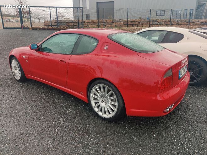Maserati Coupe 4200 gt  de 2003