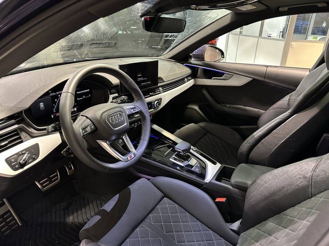 Audi A4 Avant 40 TDI 204 S tronic 7 Competition Bleu de 2024