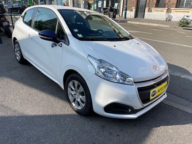 Peugeot 208 1.2 PURETECH 68CH LIKE 3P BLANC de 2017