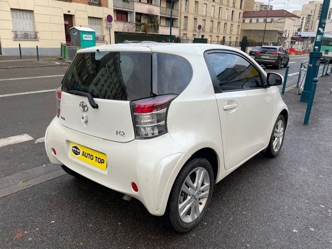 Toyota Iq 100 VVT-I Q START&STOP BLANC de 2009