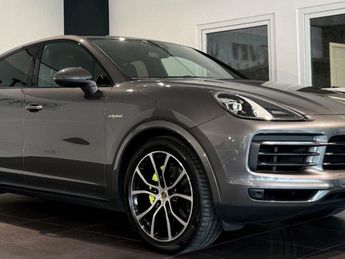  Voir détails -Porsche Cayenne Coup III (9YA) 3.0 V6 462ch E-Hybrid à Saint-Patrice (37)