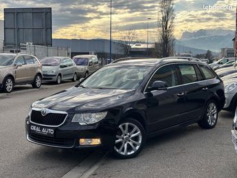  Voir détails -Skoda Superb Combi 2.0 TDI 140 Elegance DSG6 à Saint-Martin-d'Hres (38)
