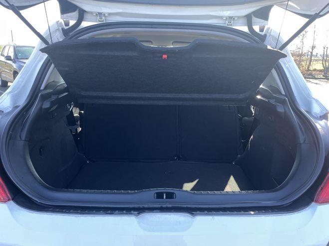 Peugeot 308 1.6 HDI92 FAP CONFORT PACK 5P BLANC de 2010