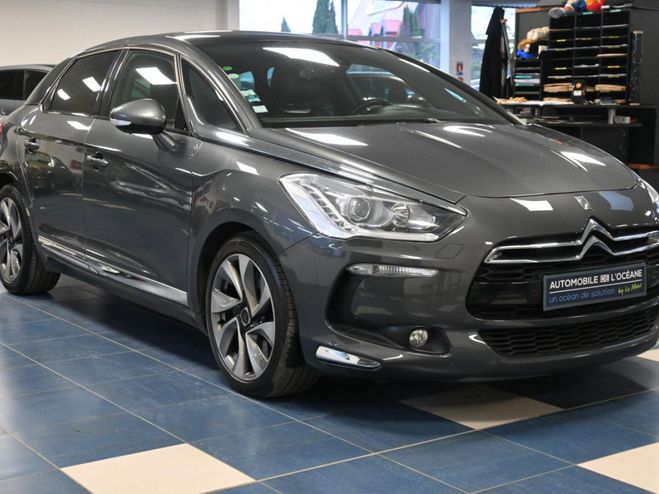 Citroen DS5 HDi 160 Sport Chic A Grise de 2012