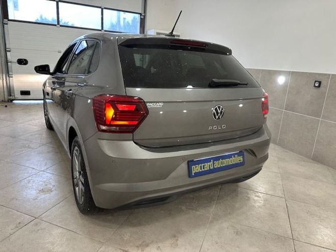 Volkswagen Polo VI TSI 95cv DSG7 GRIS FONCE de 2021