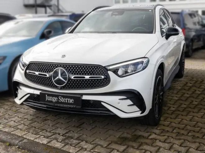 Mercedes GLC 300e AMG 4M PANO EN STOCK Blanc de 2023