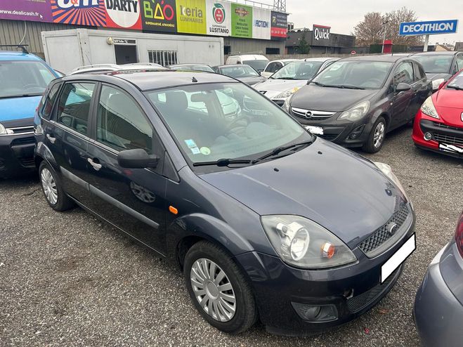 Ford Fiesta 1.3 70 PACK TREND 5P CRITERE 2 CT OKK Noir de 2007