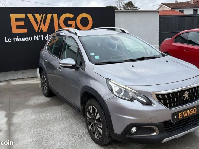 Peugeot 2008 GENERATION-I 1.2 110 ACTIVE Gris de 2017