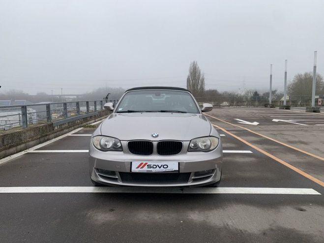 BMW Serie 1 CABRIOLET (E88) 120D 177CH LUXE Gris C de 2012