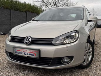  Voir détails -Volkswagen Golf Variant 1.6 CR TDi Highline BMT DSG ALCA à Thulin (73)