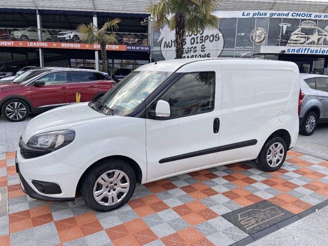 Fiat Doblo CARGO 1.6 D Multijet 105 PACK PRO 3PL Blanc de 2022