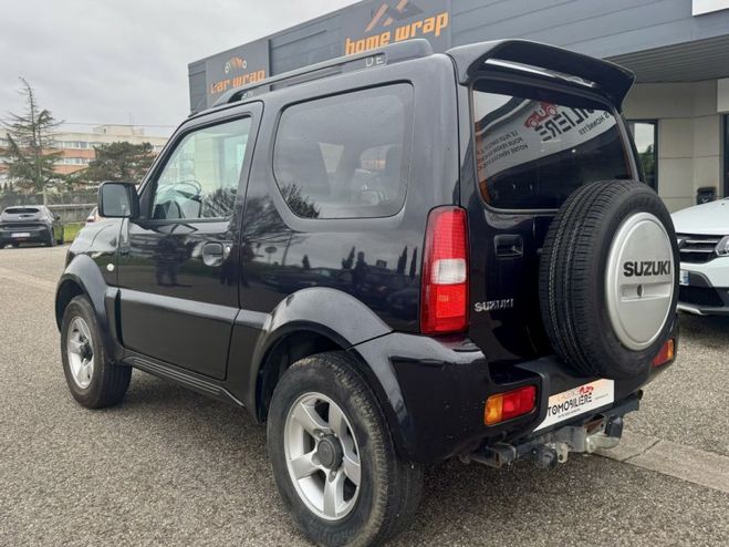 Suzuki Jimny 1.3L VVT 85CH JLX Noir de 2014