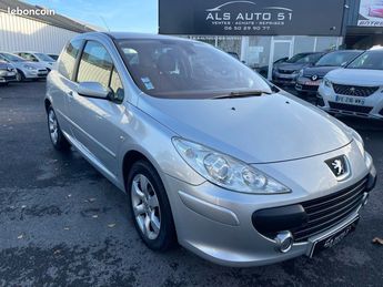  Voir détails -Peugeot 307 2.0 l HDI 136 SPORT à Reims (51)
