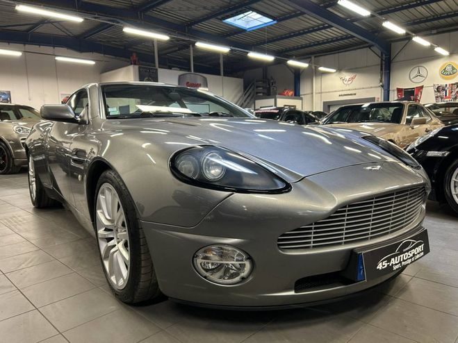 Aston martin Vanquish V12 5.9 GRIS de 2003