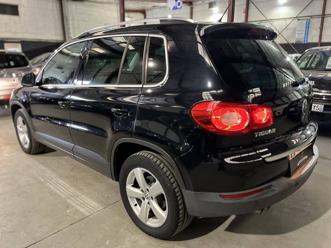 Volkswagen  Tiguan  2.0 TDI 140 FAP Carat 4Motion Tiptronic NOIR de 2009