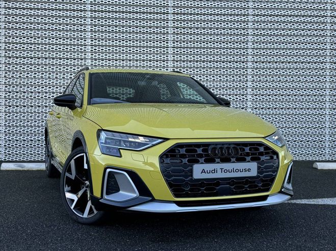 Audi A3 ALLSTREET 35 TFSI Mild Hybrid 150 S tron Jaune de 2024