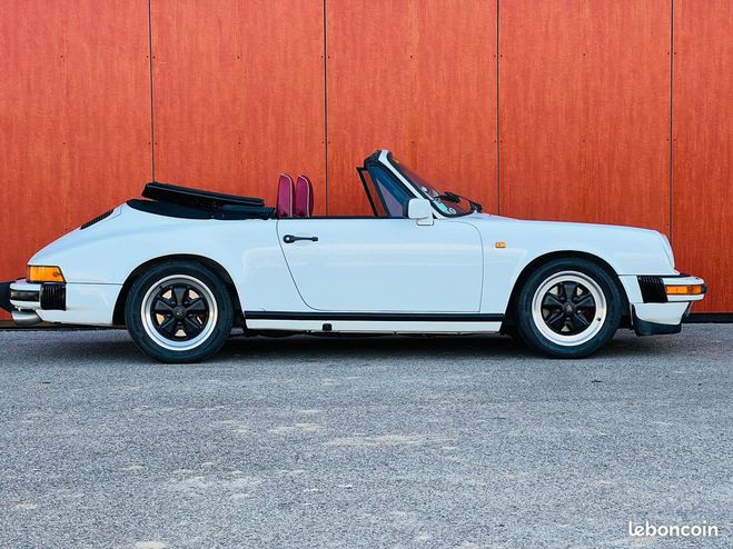 Porsche 911 cabriolet 3.2 carrera 231 Blanc de 1986