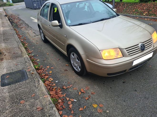 Volkswagen Bora 1.6 105 2490E TBEG Beige de 2001