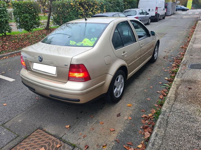 Volkswagen Bora 1.6 105 2490E TBEG Beige de 2001