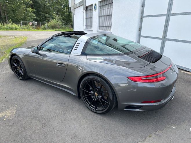 Porsche 911 * Targa 4 * gris de 2000