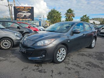 Voir détails -Mazda 3 mzr 1,6l hatchback à Nice (06)